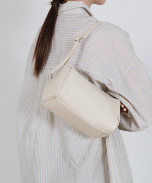 select MOCA（セレクトモカ）の「スクエアミニコロンハンドバッグ（ハンドバッグ・レディース・ブラック/アイボリー・FREE）」の11枚目の写真