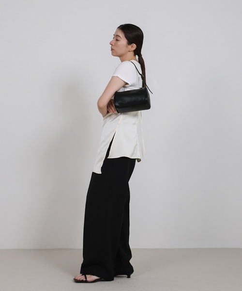 select MOCA（セレクトモカ）の「スクエアミニコロンハンドバッグ（ハンドバッグ・レディース・ブラック/アイボリー・FREE）」の4枚目の写真