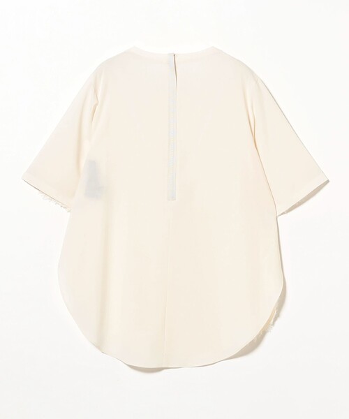 EFFE BEAMS（エッフェビームス）の「ROOM NO.8 BLACK / シアー カットジャカード ハーフスリーブ トップス（シャツ/ブラウス・レディース・クリーム・ONE SIZE）」の6枚目の写真