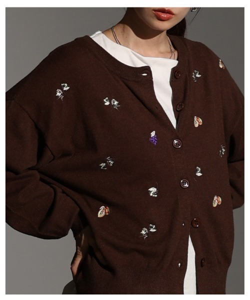 Sawa a la mode(サワアラモード)の「花柄×果物刺繍ニットカーディガン(カーディガン/ボレロ・レディース・ブラック/グレー/ブラウン・FREE)」の21枚目の写真