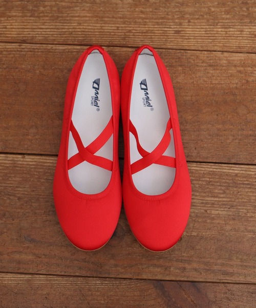 Dot＆Stripes CHILD WOMAN（ドットアンドストライプス　チャイルドウーマン）の「ANNIEL 革/サテン クロスバレーシューズ（バレエシューズ・レディース・シルバー/レッド系その他・37/36/40/39/38）」の7枚目の写真