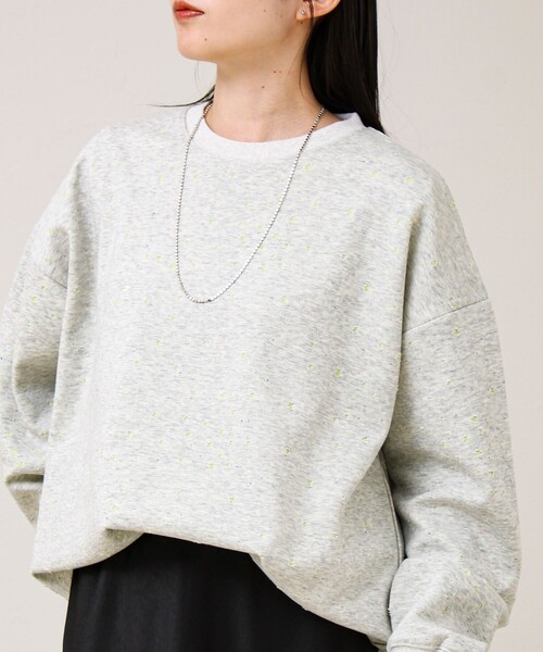 GLOSTER（グロスター）の「星穴ネップボンディング クルーネックスウェット（スウェット・メンズ・ライトグレー/ネイビー/オフホワイト/ブラック・L/M/S）」の4枚目の写真