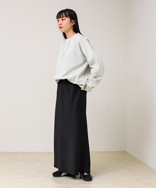 GLOSTER（グロスター）の「星穴ネップボンディング クルーネックスウェット（スウェット・メンズ・ライトグレー/ネイビー/オフホワイト/ブラック・L/M/S）」の8枚目の写真