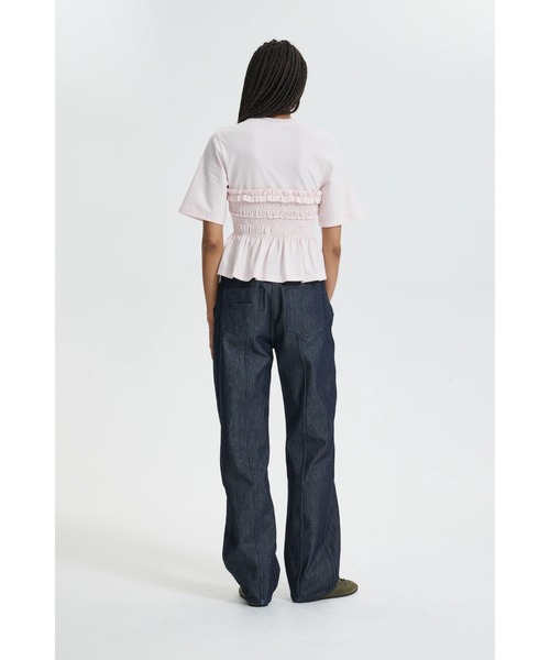 SHORT SLEEVE SMOCK T-SHIRT WITH RUFFLE DETAILS（Tシャツ/カットソー