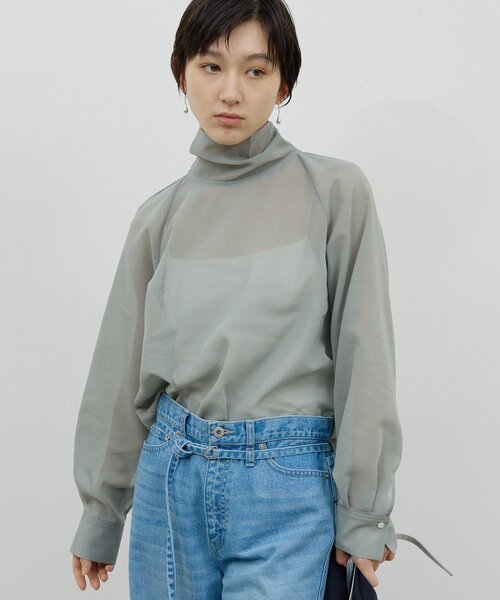 GALLARDAGALANTE（ガリャルダガランテ）の「【手洗い可】シアーボウタイブラウス（シャツ/ブラウス・レディース・ライトグレー/オフホワイト・FREE）」の17枚目の写真