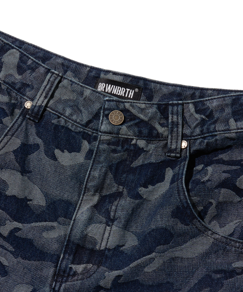 BROWNBREATH（ブラウンブレス）の「CAMO BIG POCKET DENIM PANTS - INDIGO（デニムパンツ・レディース・その他・S/M/L/XL）」の3枚目の写真