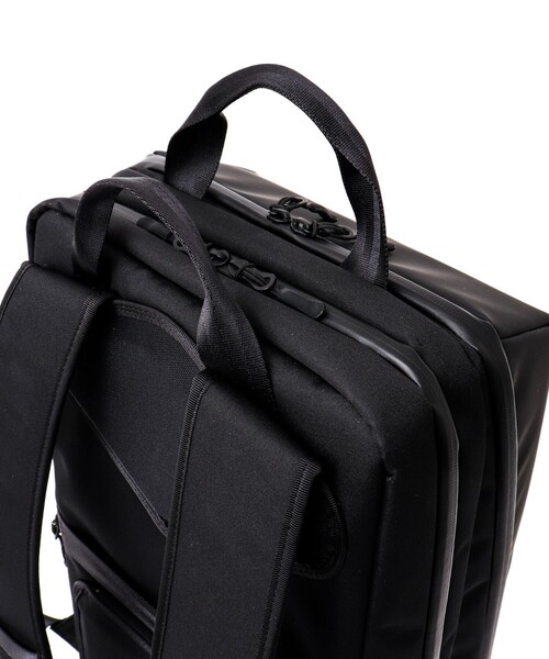 beruf baggage(ベルーフバゲッジ)の「【beruf baggage】《16インチ対応/24L》バックパック URBAN EXPLORER PRO(brf-GR25-DR)(バックパック/リュック・メンズ・ブラック・FREE)」の4枚目の写真