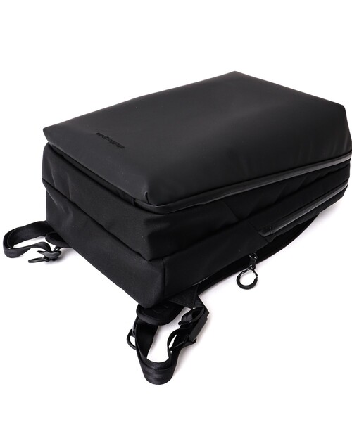 beruf baggage(ベルーフバゲッジ)の「【beruf baggage】《16インチ対応/24L》バックパック URBAN EXPLORER PRO(brf-GR25-DR)(バックパック/リュック・メンズ・ブラック・FREE)」の7枚目の写真