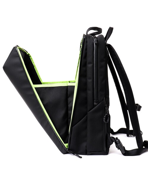 beruf baggage(ベルーフバゲッジ)の「【beruf baggage】《16インチ対応/24L》バックパック URBAN EXPLORER PRO(brf-GR25-DR)(バックパック/リュック・メンズ・ブラック・FREE)」の10枚目の写真