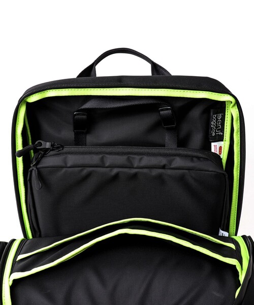 beruf baggage(ベルーフバゲッジ)の「【beruf baggage】《16インチ対応/24L》バックパック URBAN EXPLORER PRO(brf-GR25-DR)(バックパック/リュック・メンズ・ブラック・FREE)」の15枚目の写真