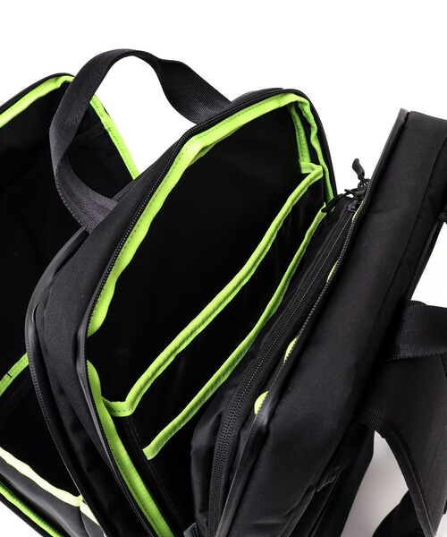 beruf baggage(ベルーフバゲッジ)の「【beruf baggage】《16インチ対応/24L》バックパック URBAN EXPLORER PRO(brf-GR25-DR)(バックパック/リュック・メンズ・ブラック・FREE)」の16枚目の写真