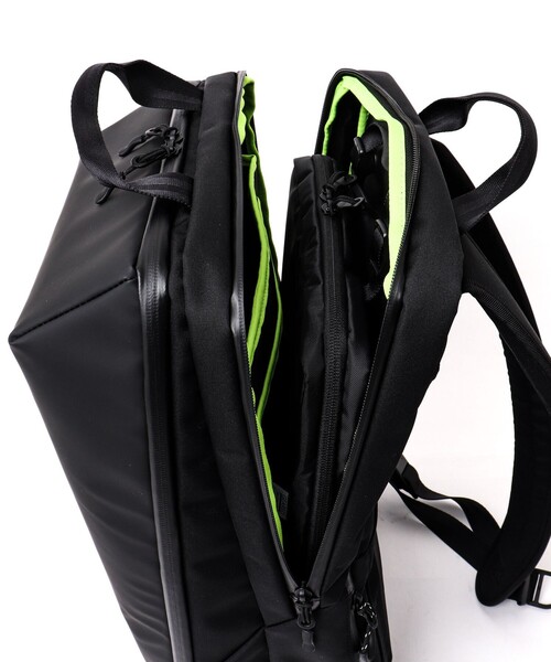 beruf baggage(ベルーフバゲッジ)の「【beruf baggage】《16インチ対応/24L》バックパック URBAN EXPLORER PRO(brf-GR25-DR)(バックパック/リュック・メンズ・ブラック・FREE)」の17枚目の写真