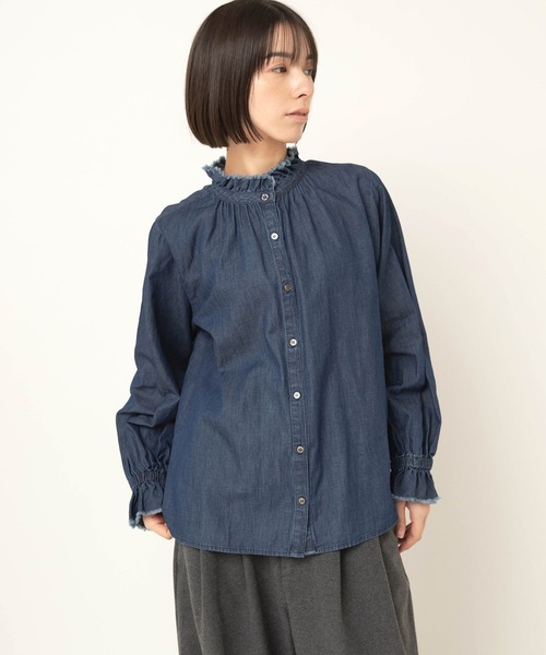 RNA-N(アールエヌエーエヌ)の「B2943 デニムフリルカラーシャツブラウス(シャツ/ブラウス・レディース・ライトインディゴブルー/インディゴブルー・FREE)」の3枚目の写真