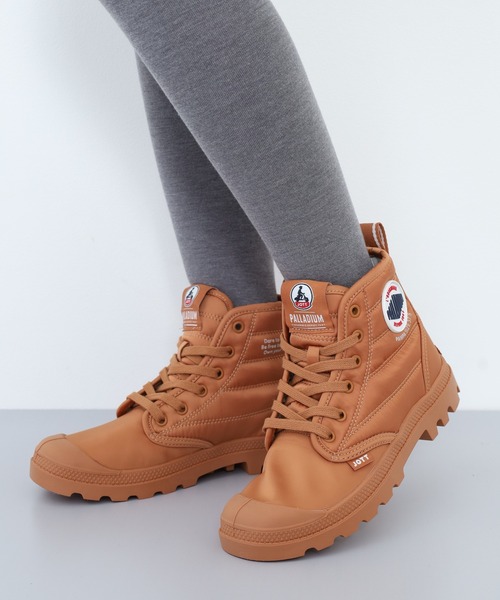 PALLADIUM(パラディウム)の「PAMPA HI DARE RHONA パラディウム 男女兼用ハイカットスニーカー(スニーカー・メンズ・アーミー/キャメル/ネイビー・27cm/26.5cm/25.5cm/25cm/24.5cm/28cm/23.5cm/27.5cm/24cm/23cm/26cm/22.5cm)」の20枚目の写真