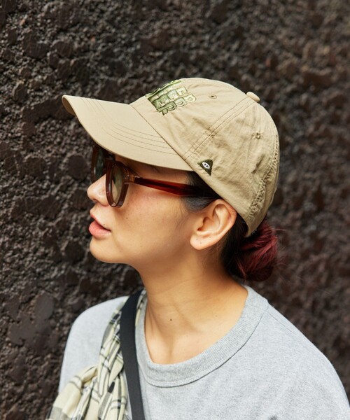 POLeR（ポーラー）の「POLeR × FREAK'S STORE/ポーラー × フリークスストア 別注 gradation logo cap グラデーションロゴ キャップ（キャップ・メンズ・ネイビー/ベージュ/ブラック・ONE SIZE）」の3枚目の写真