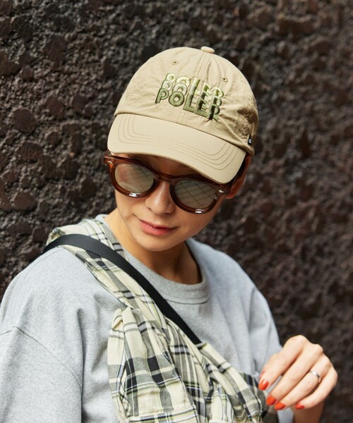 POLeR（ポーラー）の「POLeR × FREAK'S STORE/ポーラー × フリークスストア 別注 gradation logo cap グラデーションロゴ キャップ（キャップ・メンズ・ネイビー/ベージュ/ブラック・ONE SIZE）」の13枚目の写真