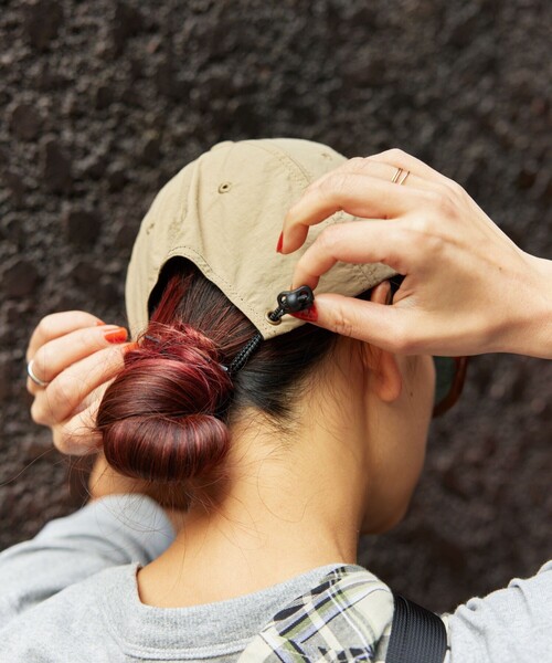 POLeR（ポーラー）の「POLeR × FREAK'S STORE/ポーラー × フリークスストア 別注 gradation logo cap グラデーションロゴ キャップ（キャップ・メンズ・ネイビー/ベージュ/ブラック・ONE SIZE）」の20枚目の写真