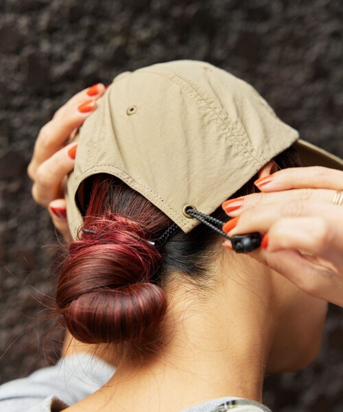 POLeR（ポーラー）の「POLeR × FREAK'S STORE/ポーラー × フリークスストア 別注 gradation logo cap グラデーションロゴ キャップ（キャップ・メンズ・ネイビー/ベージュ/ブラック・ONE SIZE）」の21枚目の写真