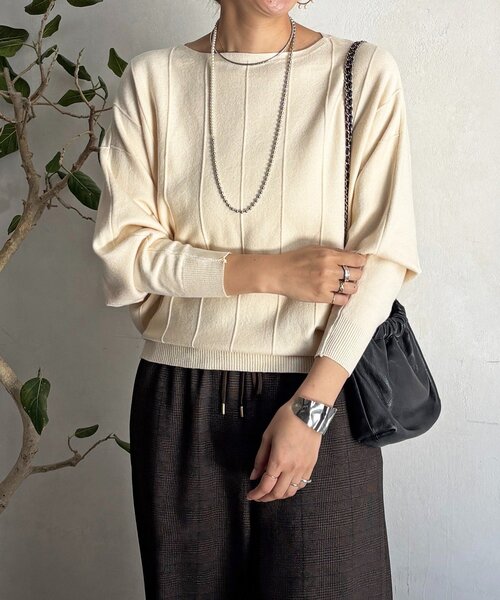 un dix cors（アンディコール）の「弾力ドルマンプルオーバー（ニット/セーター・レディース・オフホワイト/グレー/ブラック・FREE）」の5枚目の写真