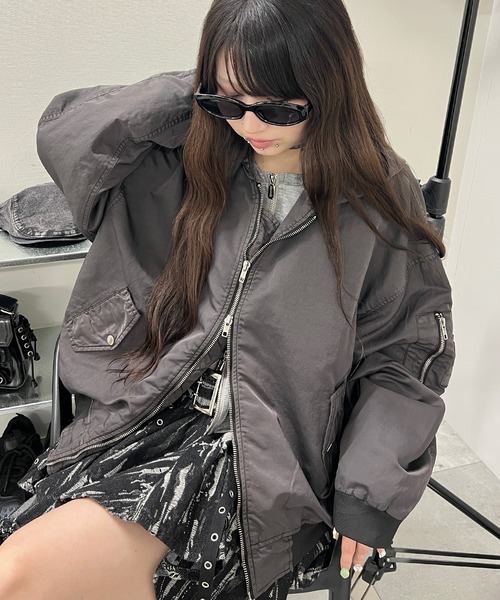 Figments(フィグメンツ)の「フェードフーデッドボンバージャケット(ブルゾン・レディース・ブラック・X-LARGE/LARGE)」の13枚目の写真