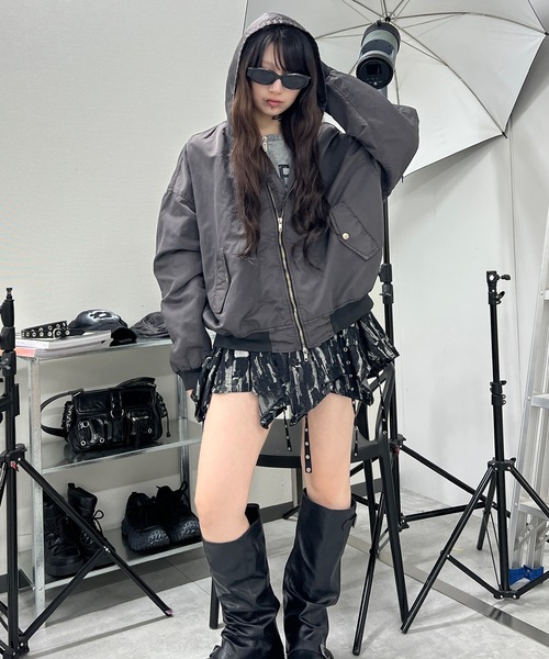 Figments(フィグメンツ)の「フェードフーデッドボンバージャケット(ブルゾン・レディース・ブラック・X-LARGE/LARGE)」の11枚目の写真