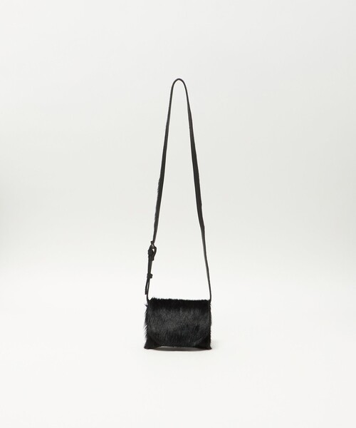 ATTISESSION(アティセッション)の「<ATTISESSION>ヘアレザー ミニ ショルダー バッグ(ショルダーバッグ・レディース・ブラック・FREE)」の5枚目の写真