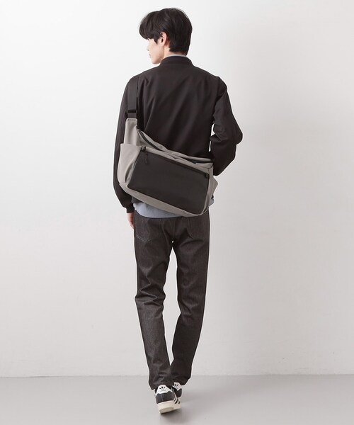 THE SHOP TK (ザ ショップ ティーケー )の「【TO GO SHEEP】BIGショルダーバッグ(ショルダーバッグ・メンズ・ナチュラル/ブラック・00)」の21枚目の写真