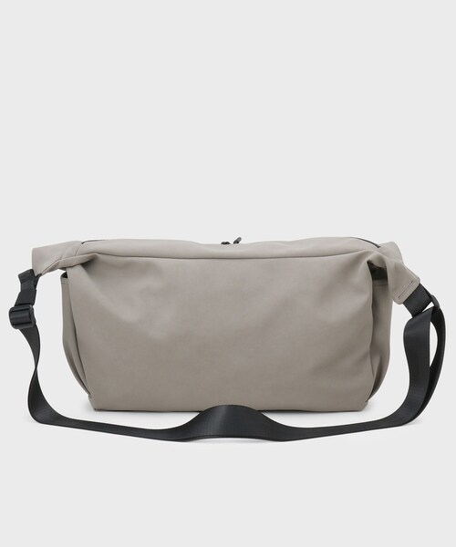 THE SHOP TK (ザ ショップ ティーケー )の「【TO GO SHEEP】BIGショルダーバッグ(ショルダーバッグ・メンズ・ナチュラル/ブラック・00)」の6枚目の写真