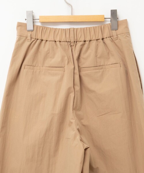 NOLLEY’S(ノーリーズ)の「【一部WEB限定サイズ】ウォッシャブル撥水ワイドラップパンツ(その他パンツ・レディース・ベージュ/ホワイト/ピンク/ブラック・34/36/38/39)」の13枚目の写真