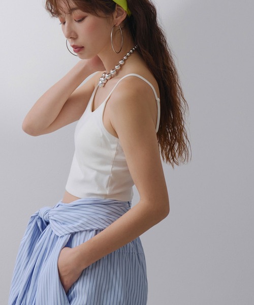 bohmal(ボマール)の「【接触冷感】【UVカット】【抗菌防臭】バンブーカップ付きクロップド丈キャミソール(キャミソール・レディース・ホワイト/ブラック・FREE)」の2枚目の写真