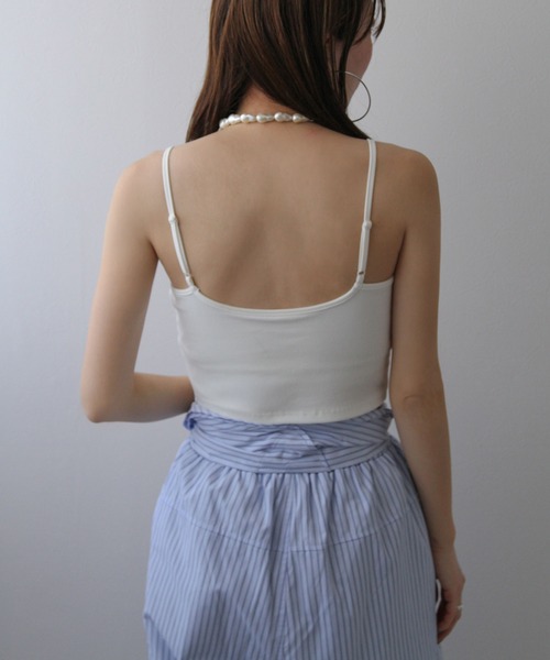 bohmal(ボマール)の「【接触冷感】【UVカット】【抗菌防臭】バンブーカップ付きクロップド丈キャミソール(キャミソール・レディース・ホワイト/ブラック・FREE)」の6枚目の写真