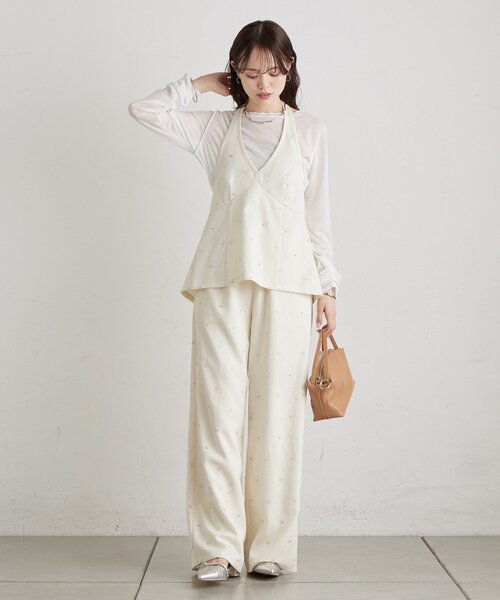 mystic（ミスティック）の「ビージーフラワースラックス（その他パンツ・レディース・ブラック/ブルー/アイボリー・1/2）」の14枚目の写真