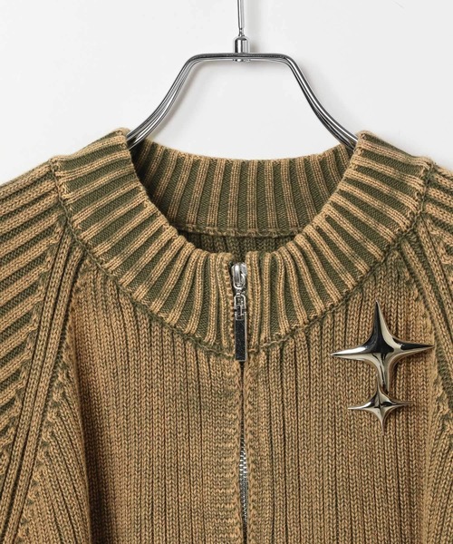 LAND MUSEUM（ランドミュージアム）の「LAND MUSEUM／スターメタルZIPニット（ニット/セーター・メンズ・イエロー/ブラック・FREE）」の4枚目の写真