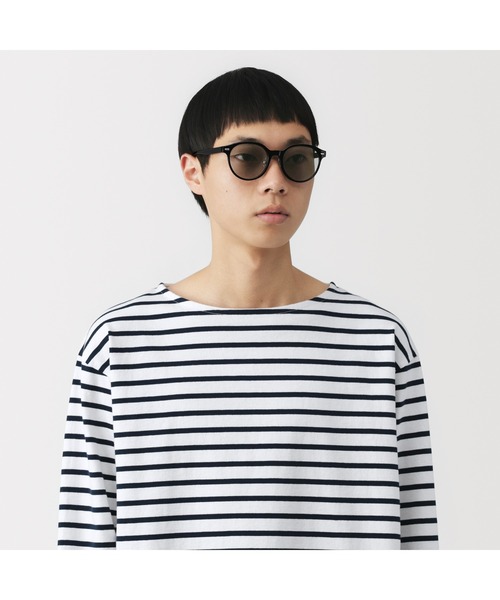 無印良品(ムジルシリョウヒン)の「UV400 ラージボストン型 サングラス(サングラス・レディース・ブラック/ピンク/ブラウン/グレー・FREE)」の22枚目の写真