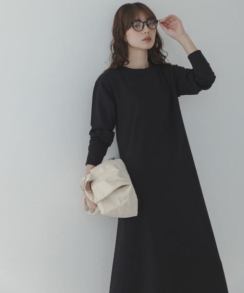 URBAN RESEARCH Sonny Label（アーバンリサーチサニーレーベル）の「『WEB限定』裏毛Aラインワンピース（ワンピース・レディース・チャコールグレー/ブラック・FREE）」の2枚目の写真