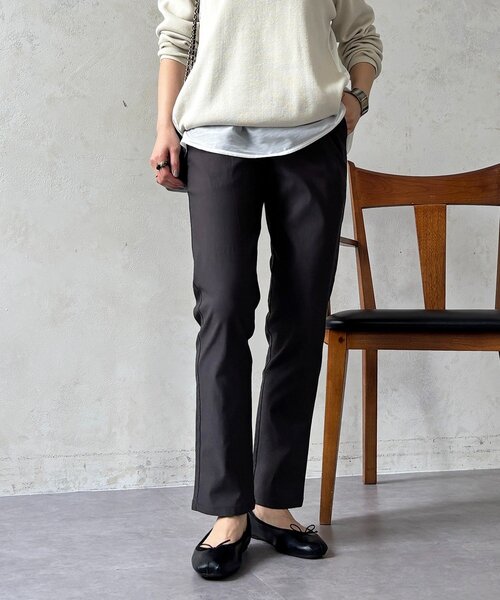 un dix cors（アンディコール）の「【S/Mサイズ展開】【360度極伸び！】ストレッチテーパードパンツ（その他パンツ・レディース・ライトグレー/ライム/ブラウン/ベージュ/チャコールグレー/オフホワイト/ブラック/ブルー・SMALL/MEDIUM）」の3枚目の写真
