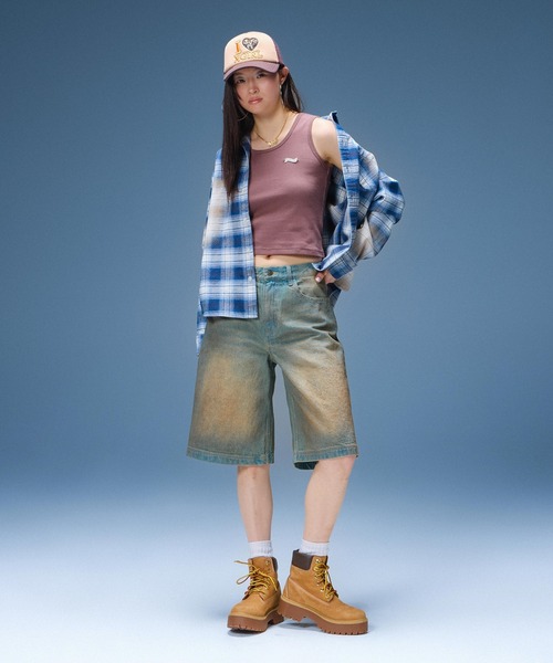 X-girl(エックスガール)の「WAXED DENIM SHORTS(デニムパンツ・レディース・ブラック/ライトインディゴブルー・S/M)」の5枚目の写真