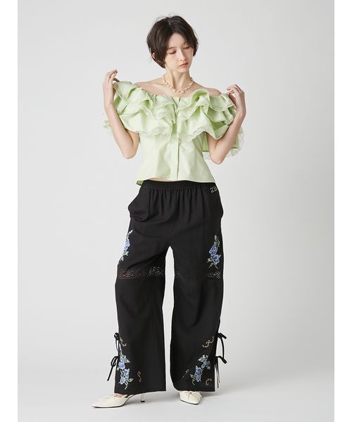 LILY BROWN(リリーブラウン)の「フラワークロスステッチリボンパンツ(その他パンツ・レディース・ブラック/ホワイト・F)」の16枚目の写真