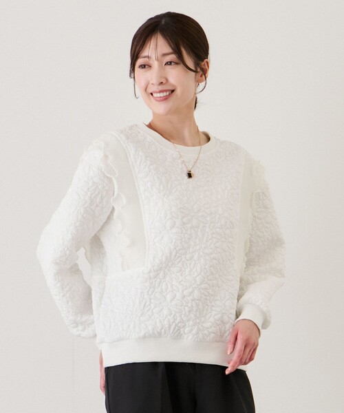 Jayro(ジャイロ)の「型押しエンボス加工プルオーバー(その他トップス・レディース・ブラック/ホワイト系その他・FREE)」の1枚目の写真