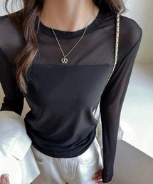 Forcement（フォースメント）の「ほどよい透け感が可愛い。こなれた肌みせコーデが完成。春のシアートップス（Tシャツ/カットソー）」