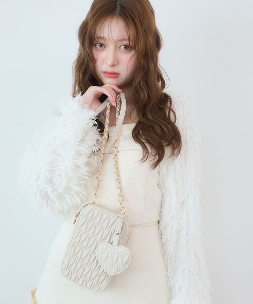 MAJESTIC LEGON(マジェスティックレゴン)の「マルチスマホショルダー(スマホグッズ・レディース・アイボリー/ブラック・FREE)」の3枚目の写真