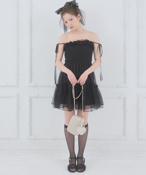 MAJESTIC LEGON(マジェスティックレゴン)の「マルチスマホショルダー(スマホグッズ・レディース・アイボリー/ブラック・FREE)」の8枚目の写真