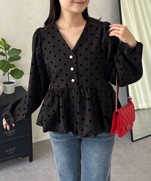 prose verse（プロズヴェール）の「ドットパフスリーブVネックバルーンペプラムブラウス（シャツ/ブラウス・レディース・ブラック/オフホワイト・MEDIUM/LARGE）」の2枚目の写真