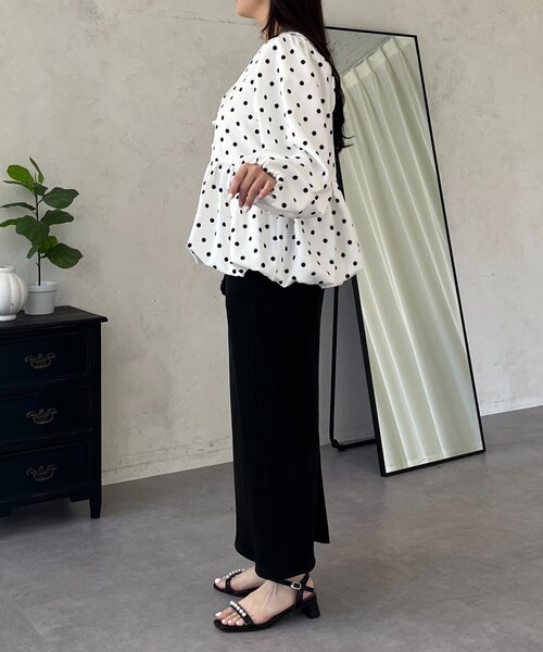 prose verse（プロズヴェール）の「ドットパフスリーブVネックバルーンペプラムブラウス（シャツ/ブラウス・レディース・ブラック/オフホワイト・MEDIUM/LARGE）」の14枚目の写真