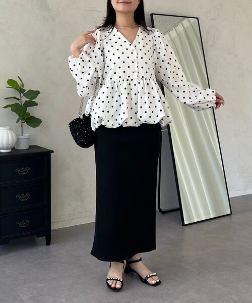 prose verse（プロズヴェール）の「ドットパフスリーブVネックバルーンペプラムブラウス（シャツ/ブラウス・レディース・ブラック/オフホワイト・MEDIUM/LARGE）」の17枚目の写真