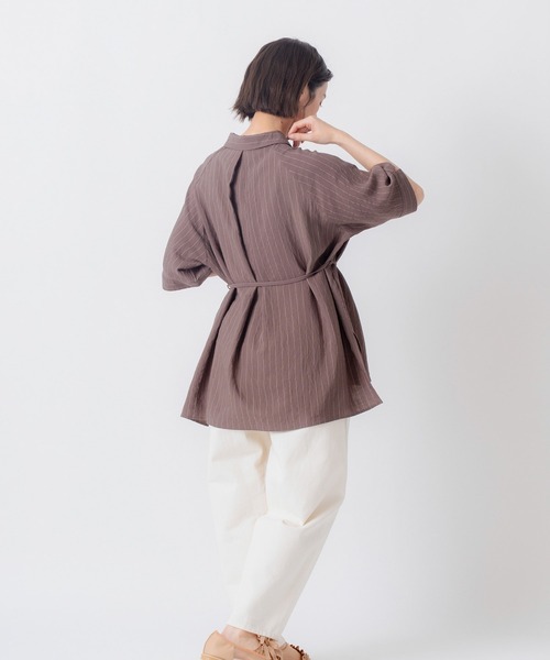 Kelen(ケレン)の「「KELEN / ケレン」リネン混ピンストライプシャツ(シャツ/ブラウス・レディース・ブラウン/ナチュラル/ネイビー・S/M)」の16枚目の写真
