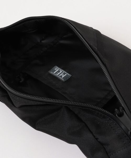 MEI(メイ)の「【 MEI / メイ 】BASIC BOTTOM LINE / ベーシックボトムライン(ボディバッグ/ウエストポーチ・レディース・ブラック/その他1/その他2/その他3/ブラウン/その他6/その他5/その他4・FREE)」の19枚目の写真