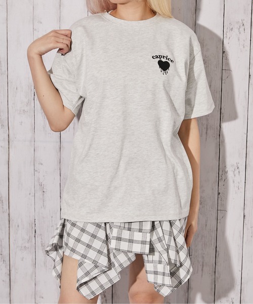 GORGE(ゴージ)の「《ワンポイントハート刺繍》Tシャツ/カジュアル×Y2K/春夏/全4色(Tシャツ/カットソー・レディース・オフホワイト/ピンク/ブラック/オートミール・F)」の10枚目の写真