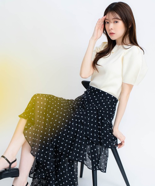 NOELA(ノエラ)の「フリルティアードスカート(スカート・レディース・ブラック/ベージュ/サックスブルー・S/M)」の4枚目の写真