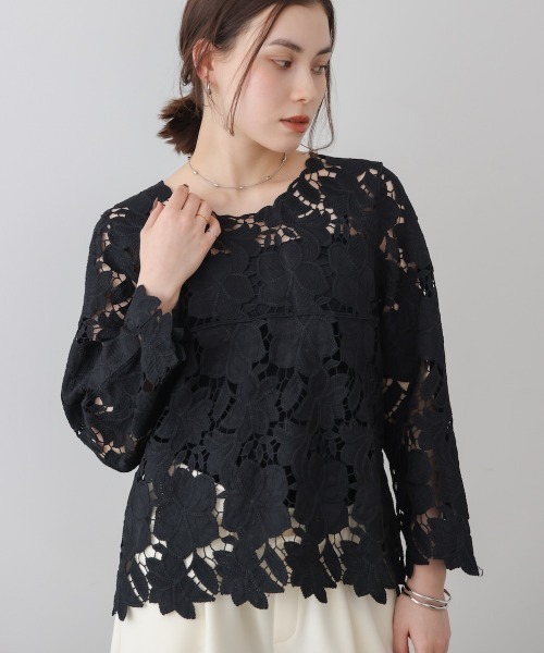 Bou Jeloud(ブージュルード)の「ケミカルレースブラウス(シャツ/ブラウス・レディース・ブラック/オフホワイト・FREE)」の2枚目の写真